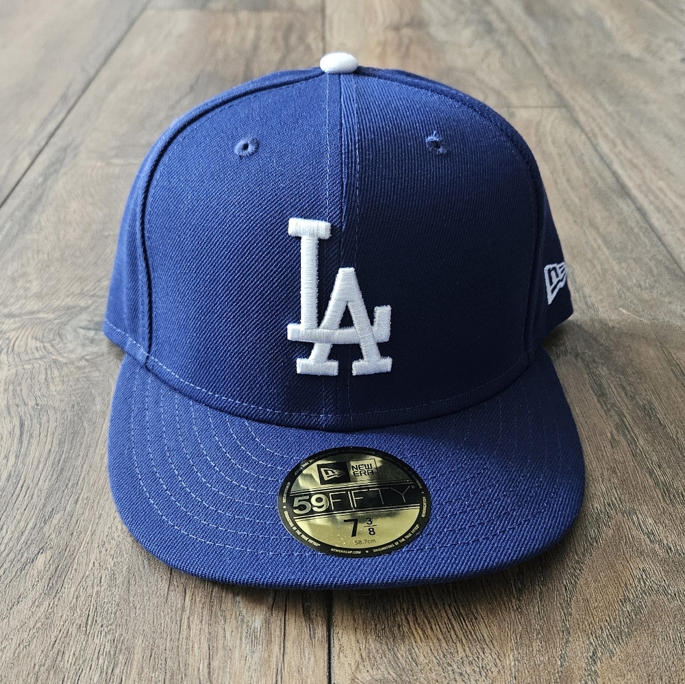 Los Angeles Dodgers New Era Hat (7 3/8) - NWT